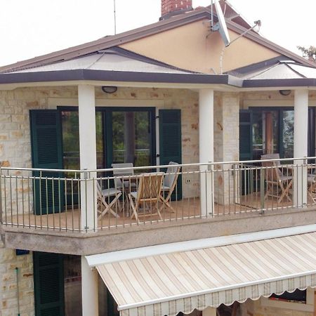 Todor Seaside Apartments Ловречица Экстерьер фото