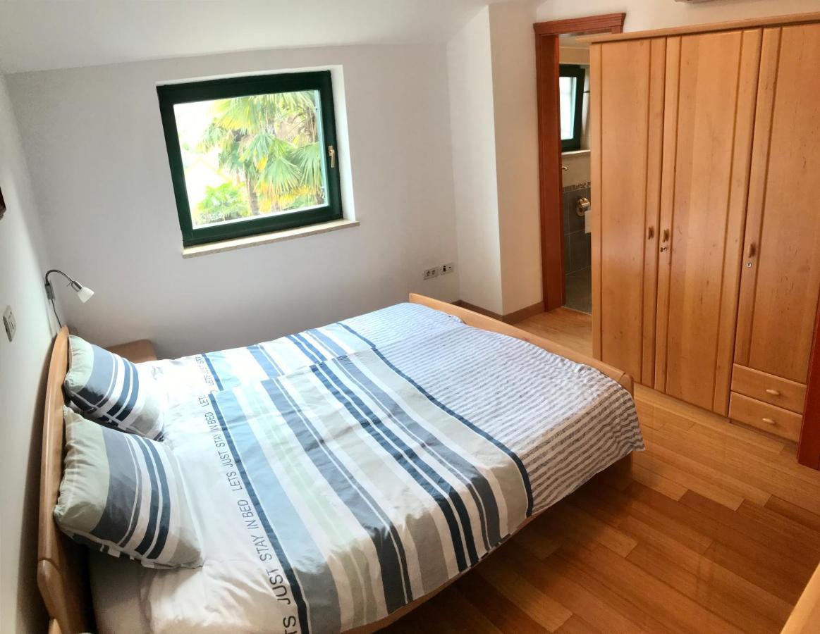 Todor Seaside Apartments Ловречица Экстерьер фото